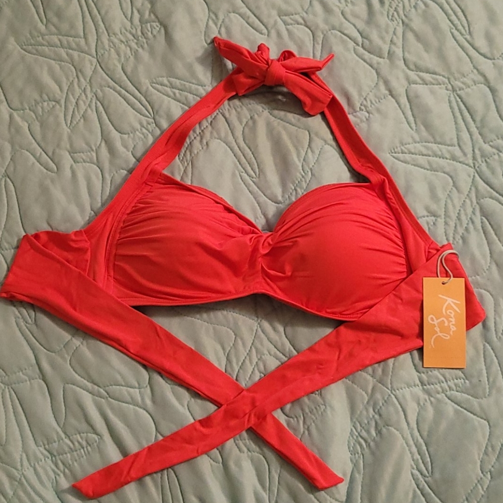 NWT 👙 Bright coral bikini halter top